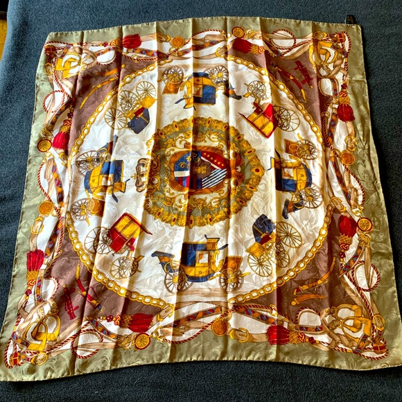 🧣 100% Silk scarf 🧣 - Picture 1 of 3